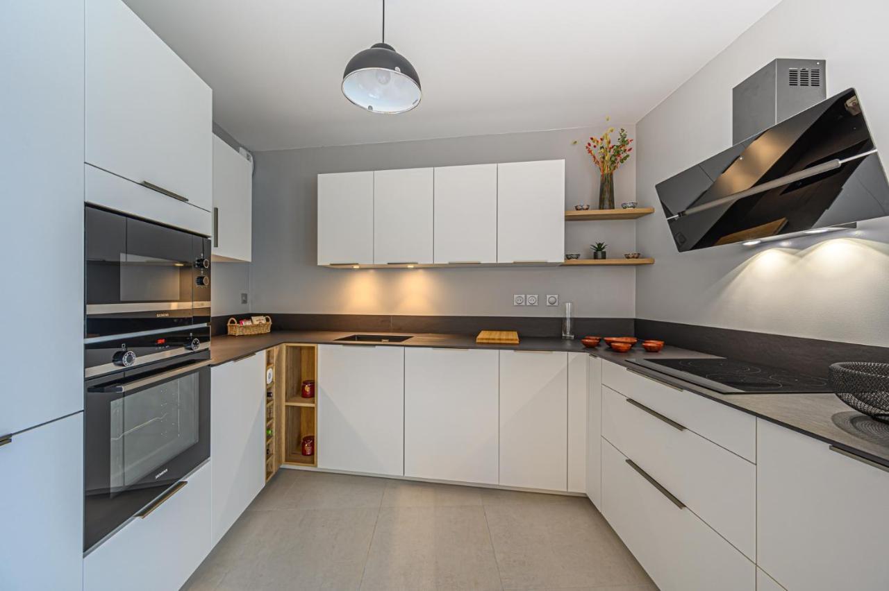 Ferienwohnung L'Audacieux - Appt Neuf Avec Vue Sur Les Toits Vannes Exterior foto