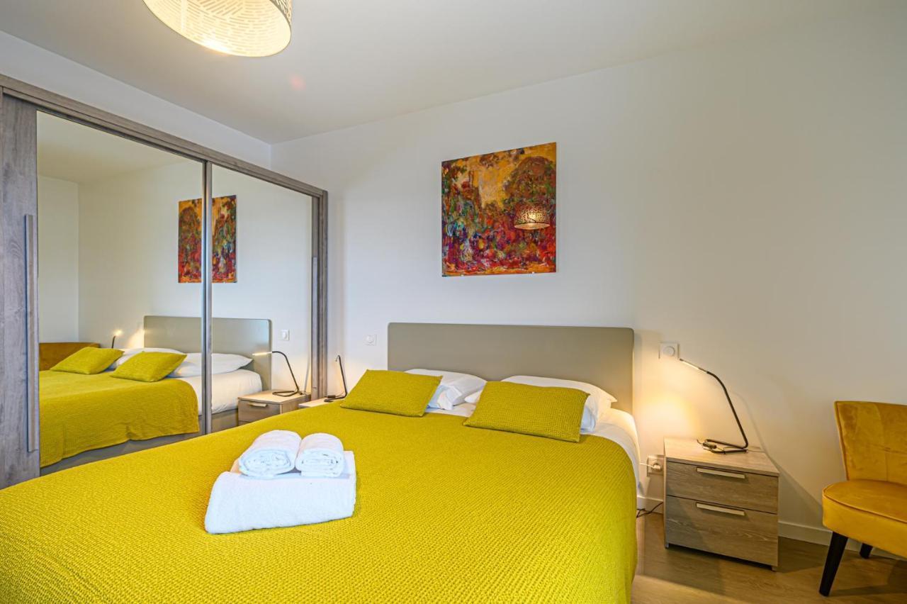 Ferienwohnung L'Audacieux - Appt Neuf Avec Vue Sur Les Toits Vannes Exterior foto