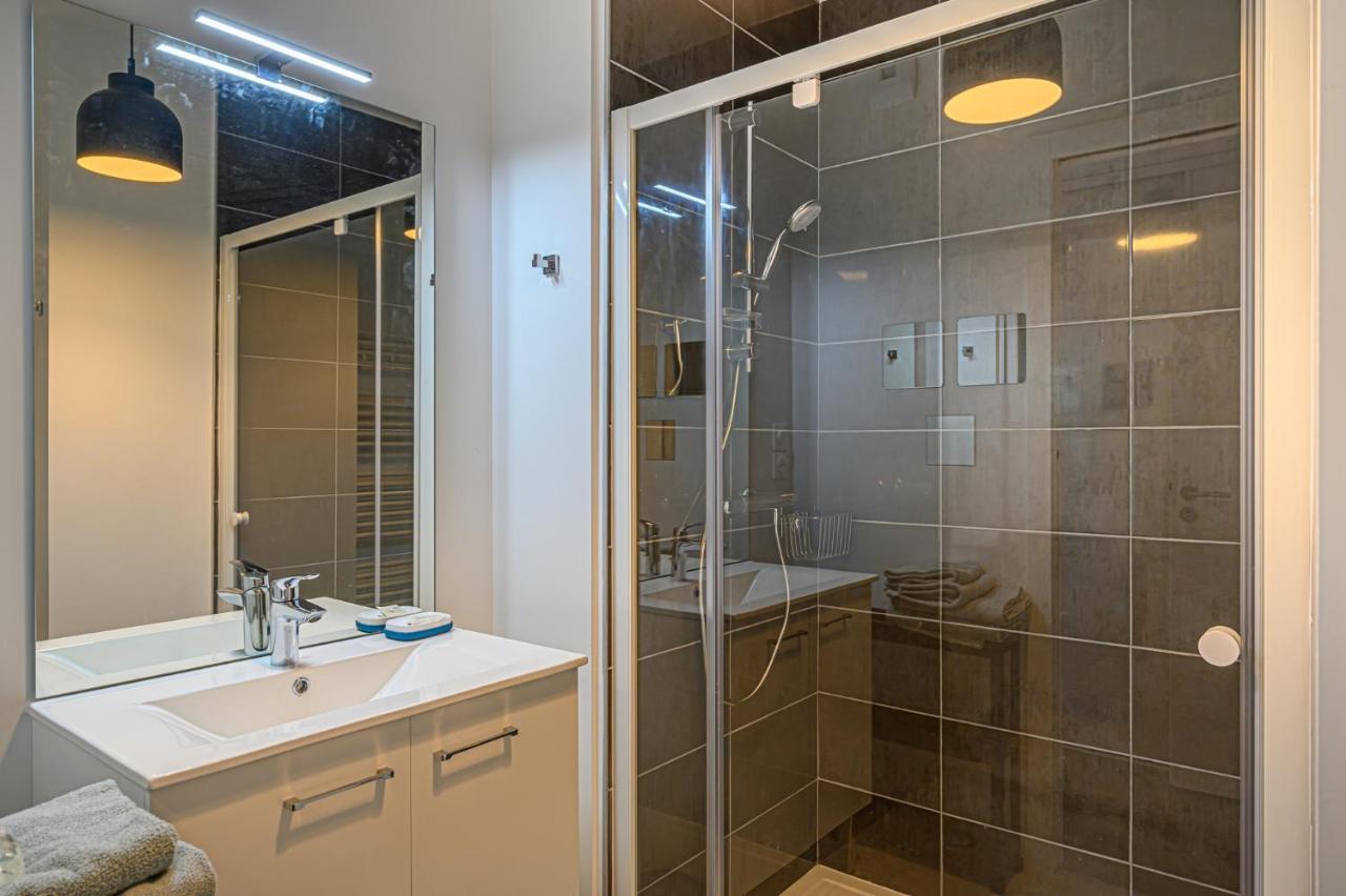 Ferienwohnung L'Audacieux - Appt Neuf Avec Vue Sur Les Toits Vannes Exterior foto